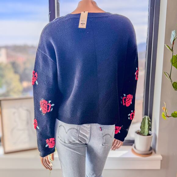 Francesca’s Rose Intarsia’s Embroidered Sweater, Women’s Size Small-New With Tag - Picture 5 of 9